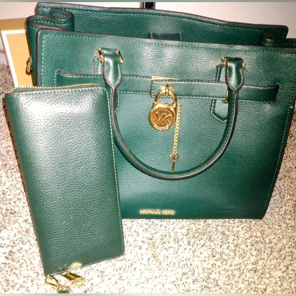 Michael Kors Hamilton Satchel and Continental Wallet Set Racing Green - Picture 2 of 8